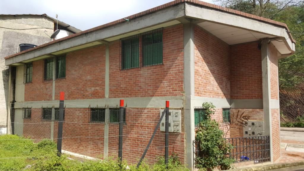 Thumbnail 6 de Oportunidad Comercial Estratégica en Anolaima - Edificio antigua Notaria en venta.