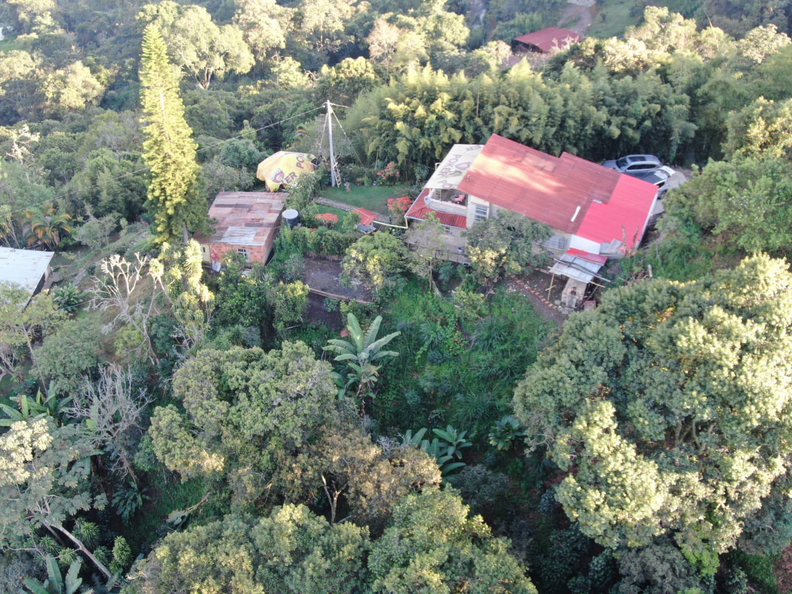 Thumbnail 2 de Espectacular Finca en Cachipay con Vista Panorámica y Múltiples Construcciones