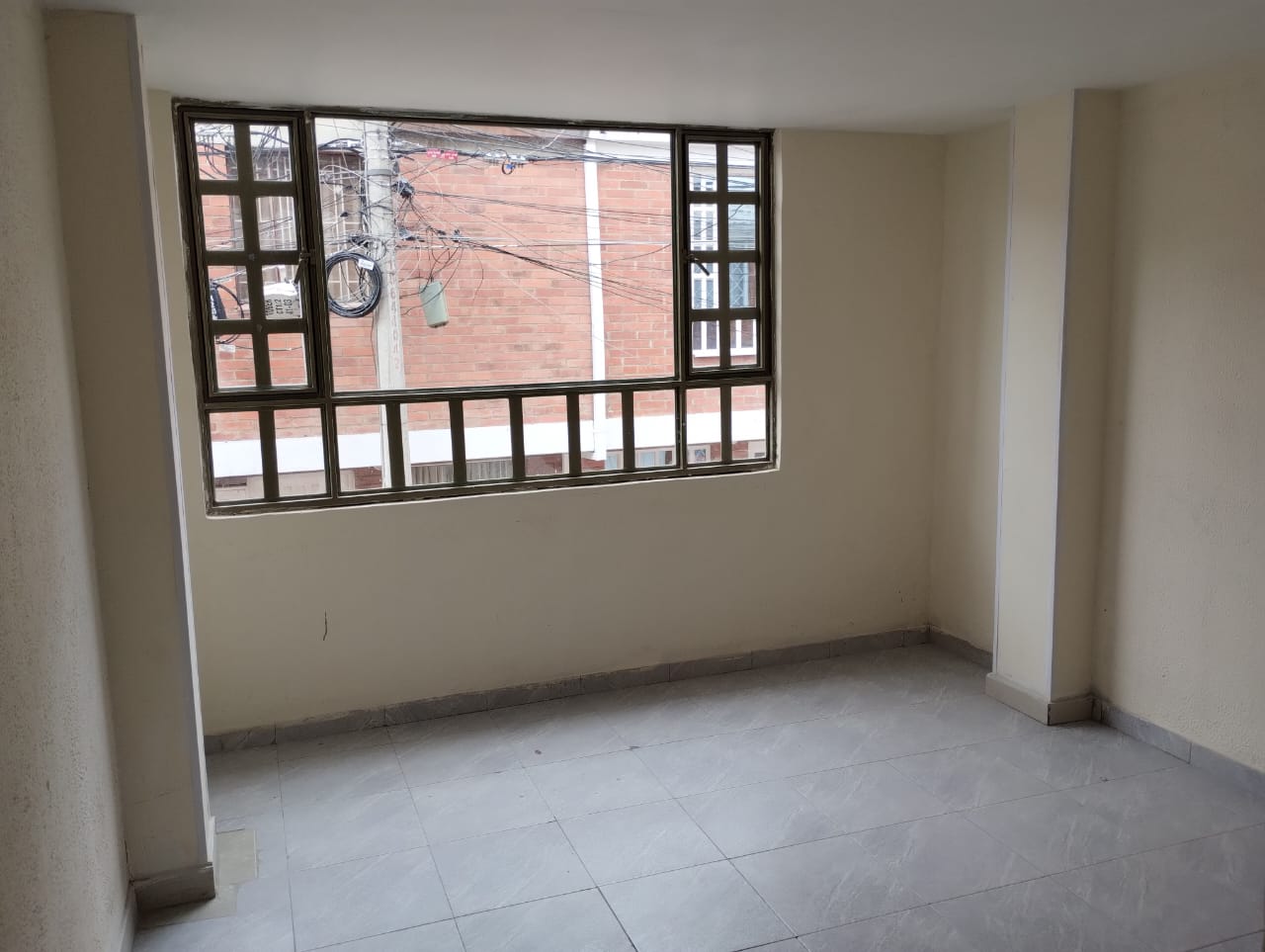 Thumbnail 6 de Amplia casa de 4 pisos en San Cristobal Norte, ideal para inversión